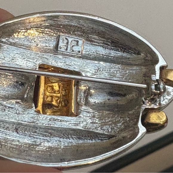 Vintage 1980 Courreges Paris Brooch - Picture 4 of 4